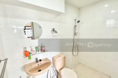 543 WOODLANDS DRIVE 16 HDB | Listing