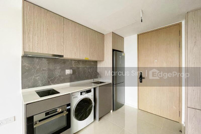 VERTICUS Apartment / Condo | Listing