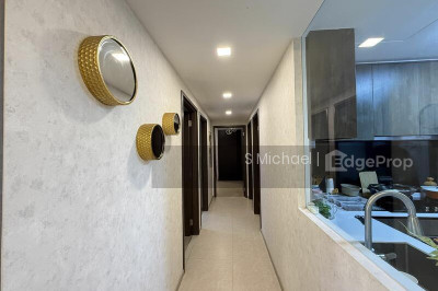 INZ RESIDENCE Apartment / Condo | Listing