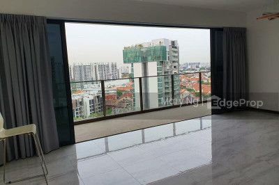 THE POIZ RESIDENCES Apartment / Condo | Listing