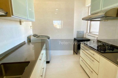 LE CRESCENDO Apartment / Condo | Listing