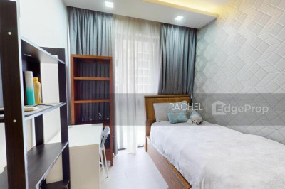 INZ RESIDENCE Apartment / Condo | Listing