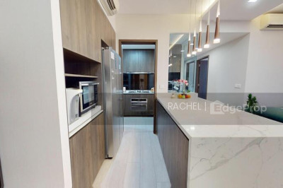 INZ RESIDENCE Apartment / Condo | Listing