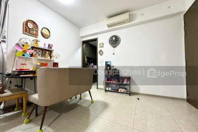 INZ RESIDENCE Apartment / Condo | Listing