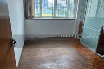 QUEENS Apartment / Condo | Listing