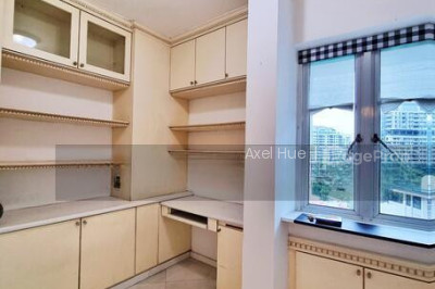 CAIRNHILL PLAZA Apartment / Condo | Listing