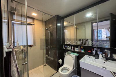 Q BAY RESIDENCES Apartment / Condo | Listing