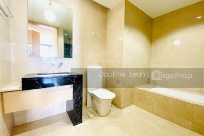 MARINA BAY SUITES Apartment / Condo | Listing