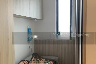 J GATEWAY Apartment / Condo | Listing