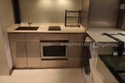 EUHABITAT Apartment / Condo | Listing