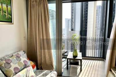 ALEX RESIDENCES Apartment / Condo | Listing