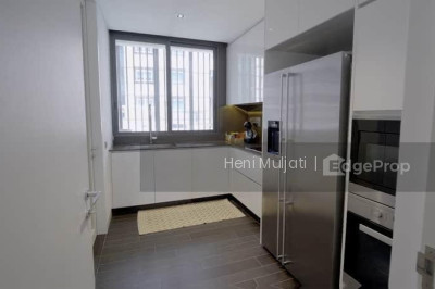 LLOYD SIXTYFIVE Apartment / Condo | Listing