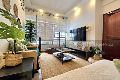 CASA SARINA Apartment / Condo | Listing