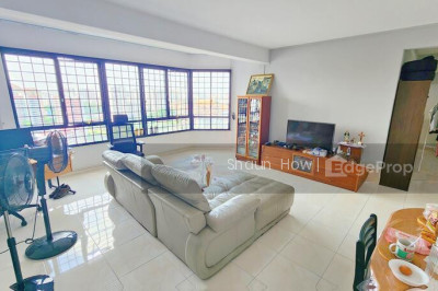 FLAME TREE PARK Apartment / Condo | Listing