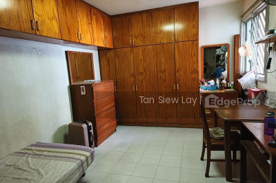 108 JALAN RAJAH HDB | Listing