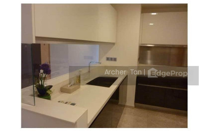 MARINA BAY SUITES Apartment / Condo | Listing