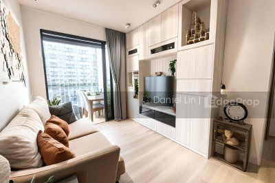 TWIN VEW Apartment / Condo | Listing