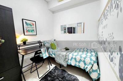 CITY SQUARE RESIDENCES Apartment / Condo | Listing