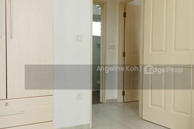 40B MARGARET DRIVE HDB | Listing