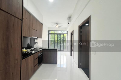 PHOENIX RESIDENCES Apartment / Condo | Listing