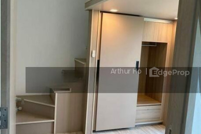 J GATEWAY Apartment / Condo | Listing