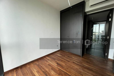 HYLL ON HOLLAND Apartment / Condo | Listing