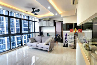 SYMPHONY SUITES Apartment / Condo | Listing