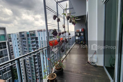 ESPARINA RESIDENCES Apartment / Condo | Listing