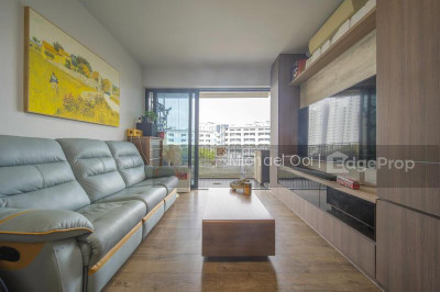 RIVERPARC RESIDENCE Apartment / Condo | Listing