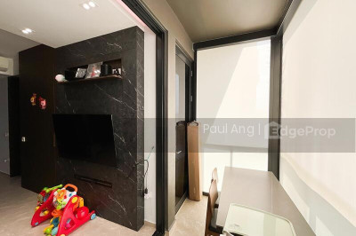 PARK COLONIAL Apartment / Condo | Listing