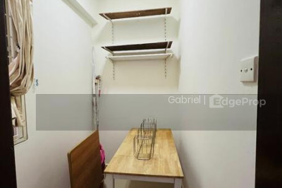 CASTLE GREEN Apartment / Condo | Listing