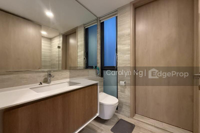 J GATEWAY Apartment / Condo | Listing