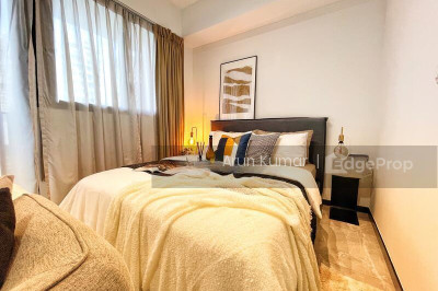 THE POIZ RESIDENCES Apartment / Condo | Listing