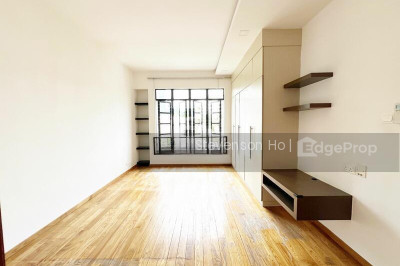 PINEWOOD GARDENS Apartment / Condo | Listing