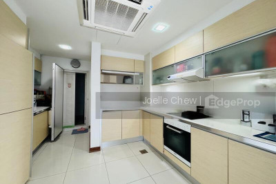 THE SAIL @ MARINA BAY Apartment / Condo | Listing