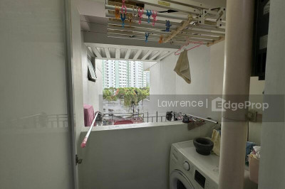 588D ANG MO KIO STREET 52 HDB | Listing