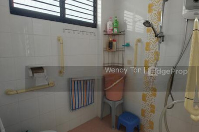 513 JURONG WEST STREET 52 HDB | Listing