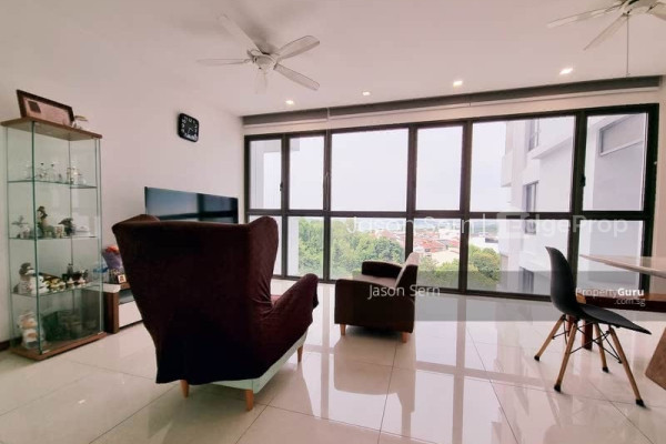 VUE 8 RESIDENCE Apartment / Condo | Listing