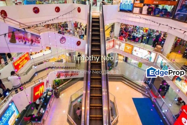 QUEENSWAY SHOPPING CENTRE Commercial | Listing