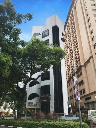 Commercial strata units at Ming Arcade on Cuscaden Road for $51 mil - Property News