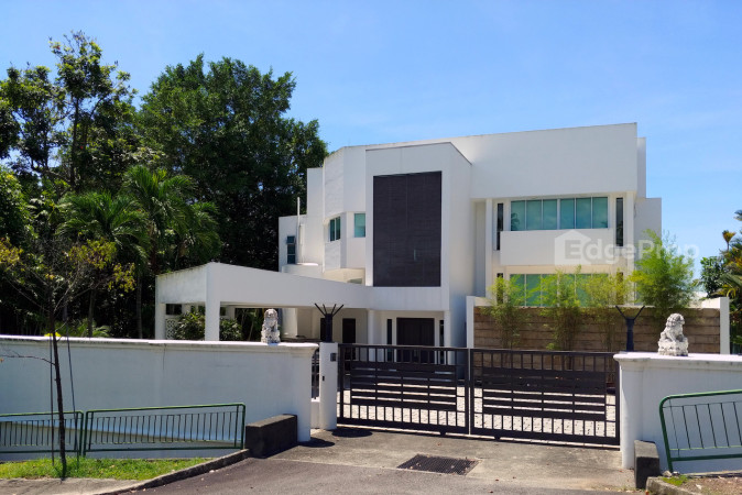 Caveat of $27 mil lodged for Hin Leong boss' Second Avenue bungalow - Property News