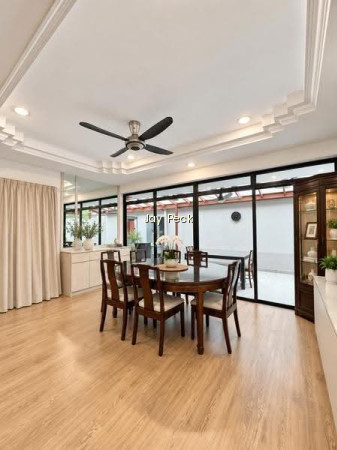Space @ Kovan HUGE 999-YEAR CORNER TERRACE WITH HOME LIFT NEAR KOVAN MRT Landed For ...