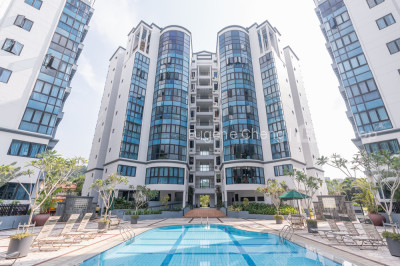 MONTROSA Apartment / Condo | Listing