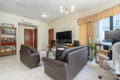 MONTROSA Apartment / Condo | Listing