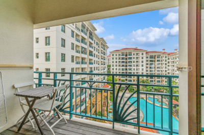 HILLBROOKS Apartment / Condo | Listing