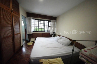 1P PINE GROVE HDB | Listing