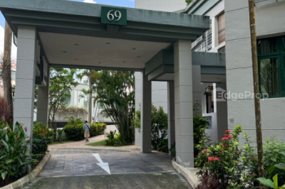 HILLVIEW GREEN Apartment / Condo | Listing