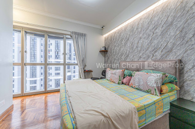 THE BAYSHORE Apartment / Condo | Listing