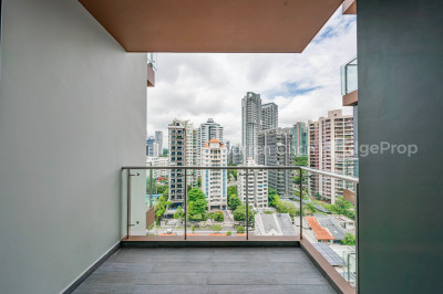 VERTICUS Apartment / Condo | Listing