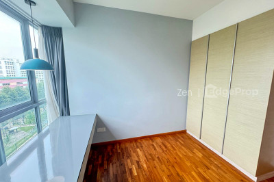 DAKOTA RESIDENCES Apartment / Condo | Listing